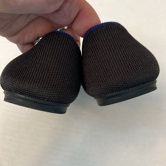 ROTHY’S THE FLAT BACK WITH BLUE TRIM ROUND TOE SLIP ON FLATS 8 - Picture 4 of 14